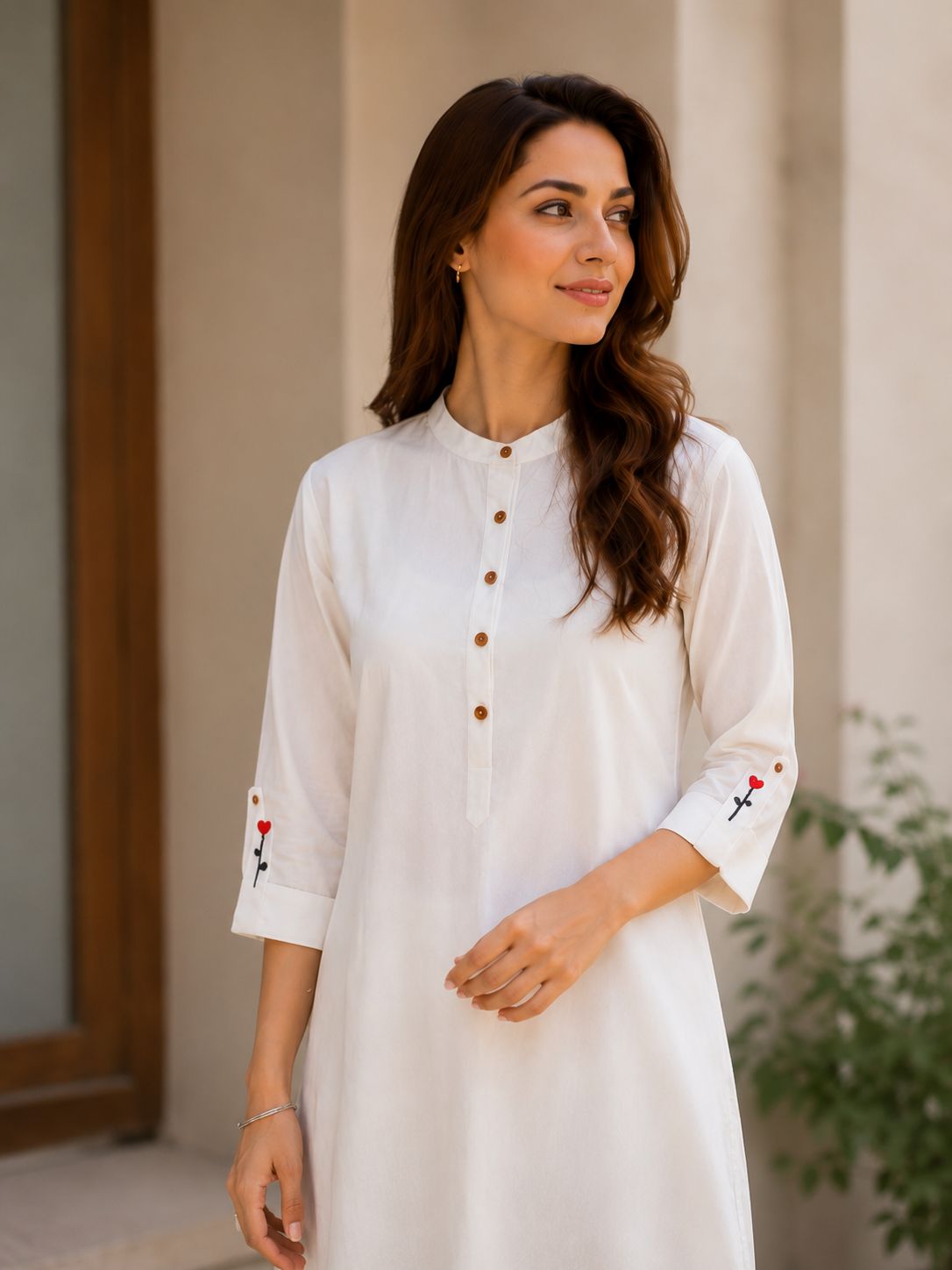 Aghosh 2 Aghosh (آغوش) - Image 1
